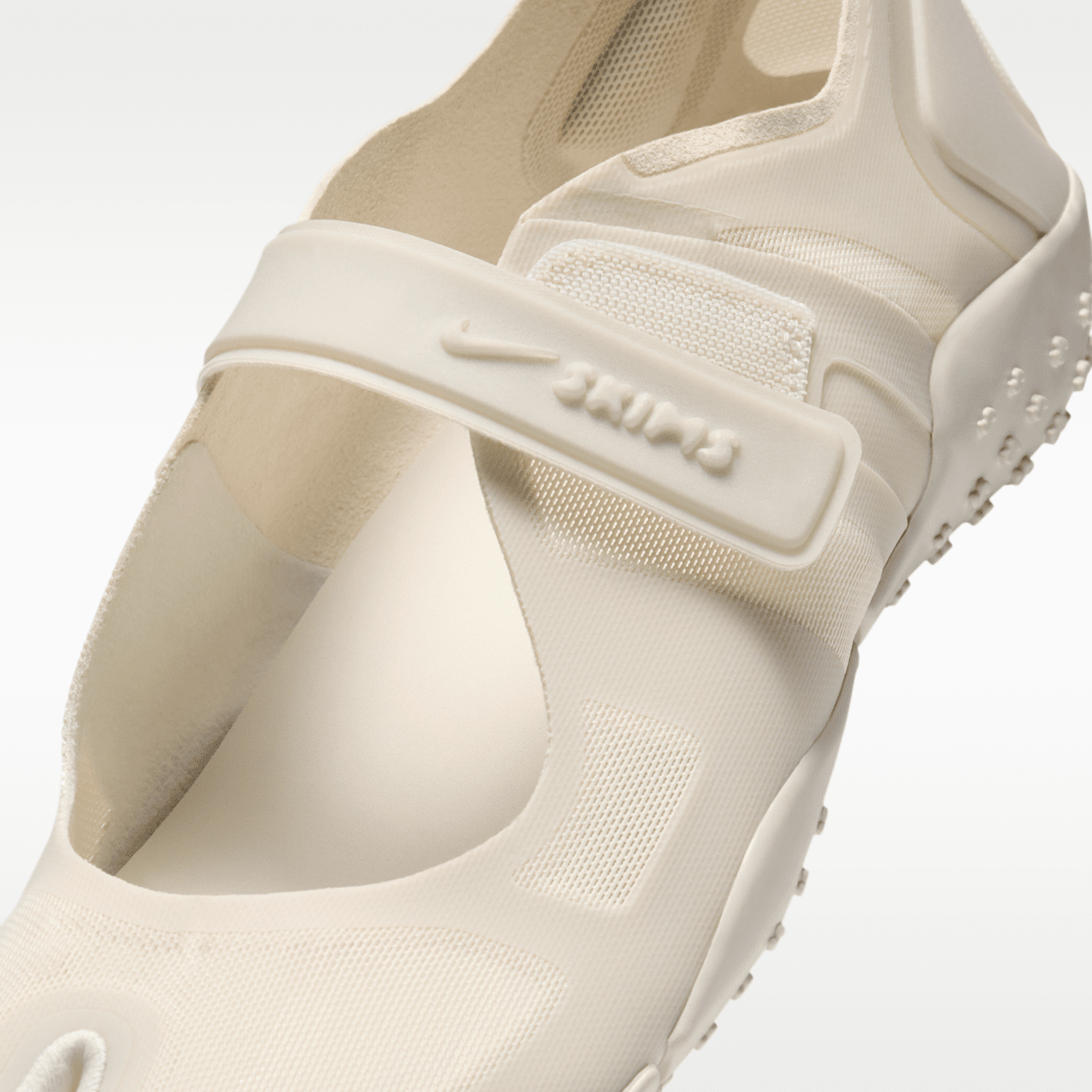 Light Bone/Light Orewood Brown/Light Bone