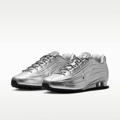 Silver/Black/Metallic Silver