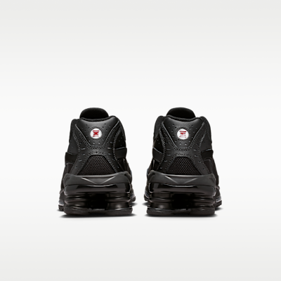 Black/Black/Black