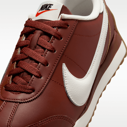 Cinnamon/Gum Dark Brown/Black/Sail