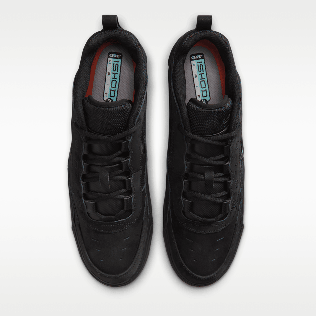 Black/Black/Black/Black