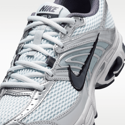 Pure Platinum/Metallic Silver/Black/Gridiron