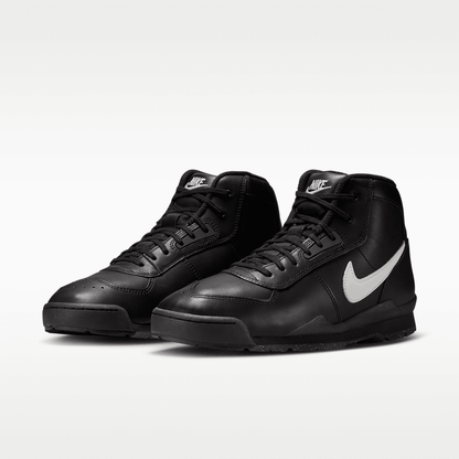Black/Black/White