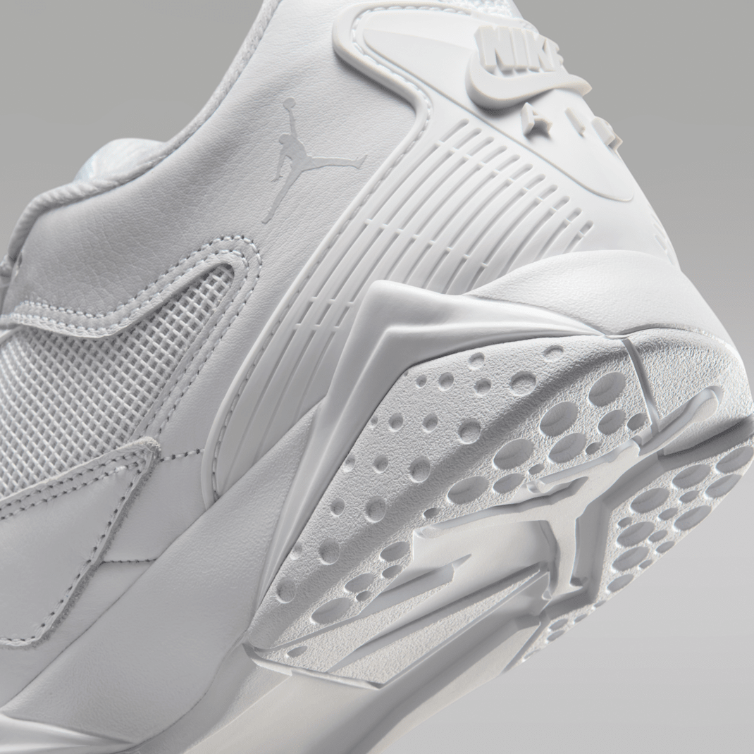 White/Pure Platinum