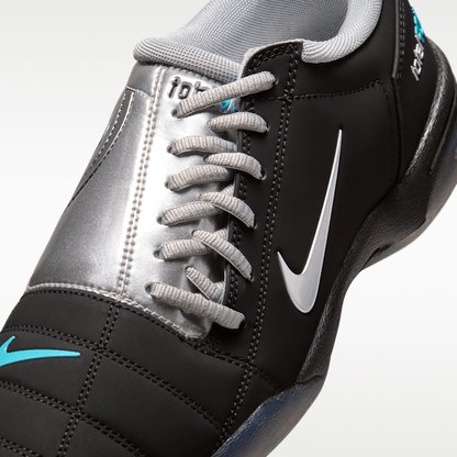 Black/Gamma Blue/Metallic Silver