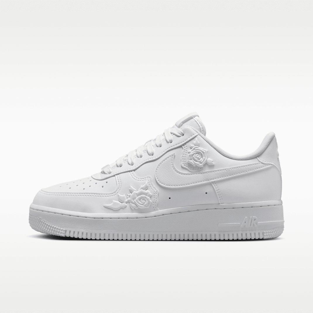 White/White/Black/White