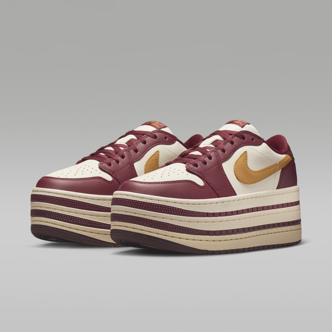 Team Red/Pale Ivory/Sanded Gold