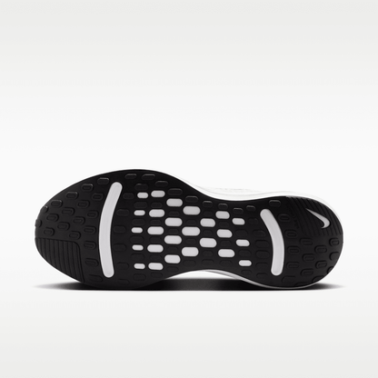 White/Black/Ashen Slate/Metallic Silver