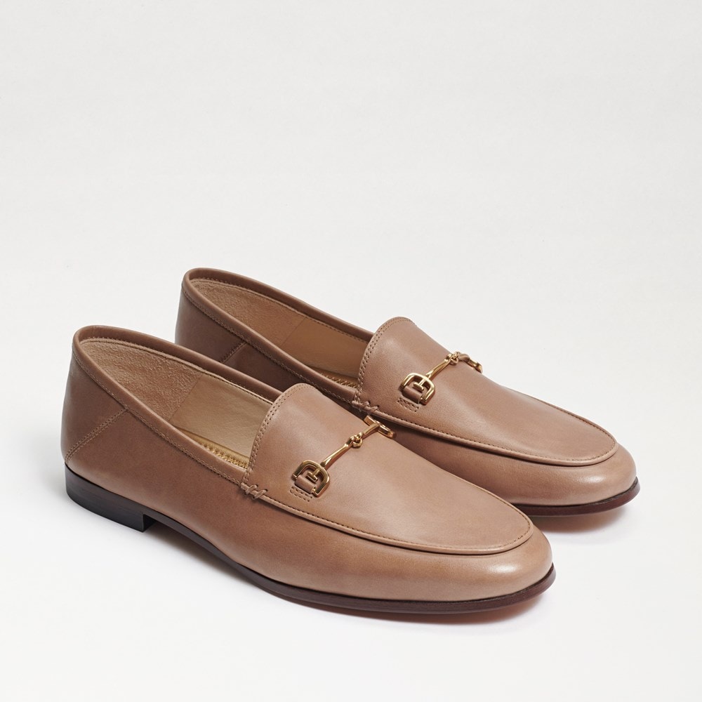 Cedarwood Leather