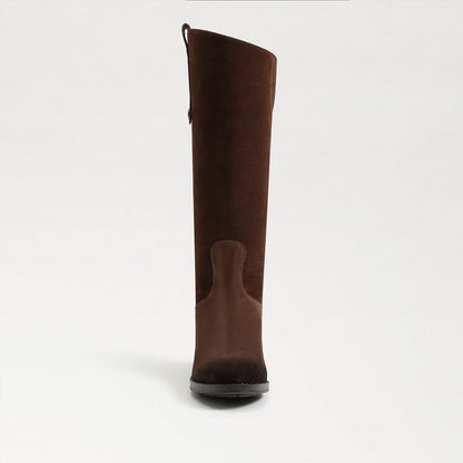 Mustang Brown Suede