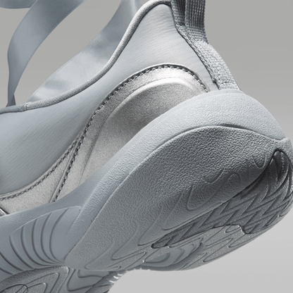 Metallic Silver/Smoke Grey/Photon Dust
