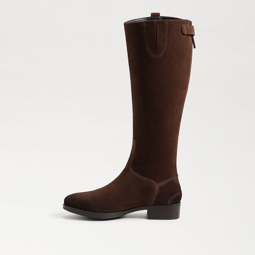 Mustang Brown Suede