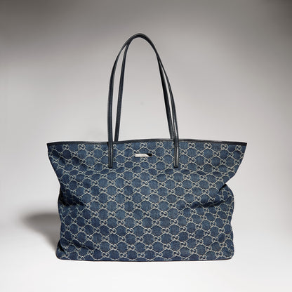 denim azul oscuro con GG