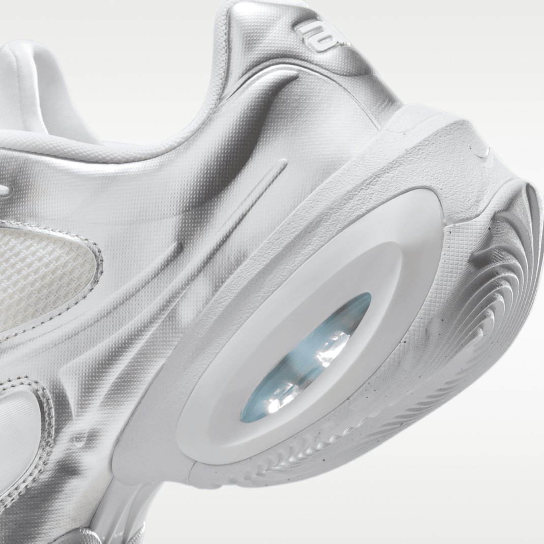 White/Pure Platinum/Metallic Silver