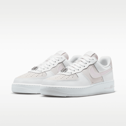 White/Metallic Silver/Bleached Lilac