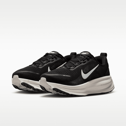 Black/Coconut Milk/Light Iron Ore/Summit White 2