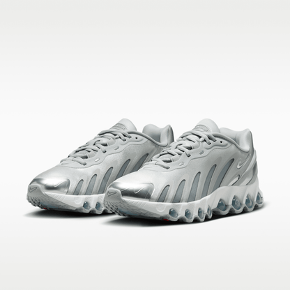 Wolf Grey/Off White/Off White/Metallic Silver