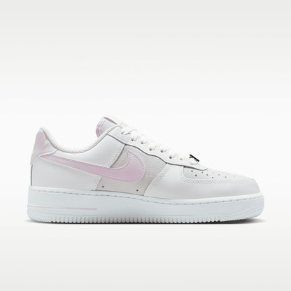White/Metallic Silver/Bleached Lilac