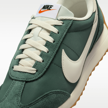 Vintage Green/Gum Light Brown/Safety Orange/Pale Ivory