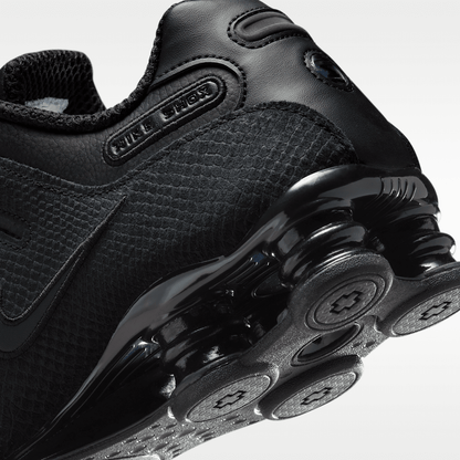 Black/Black/Black 2
