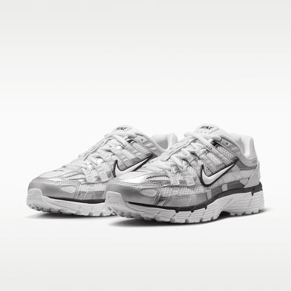 White/Off White/Dark Smoke Grey/White