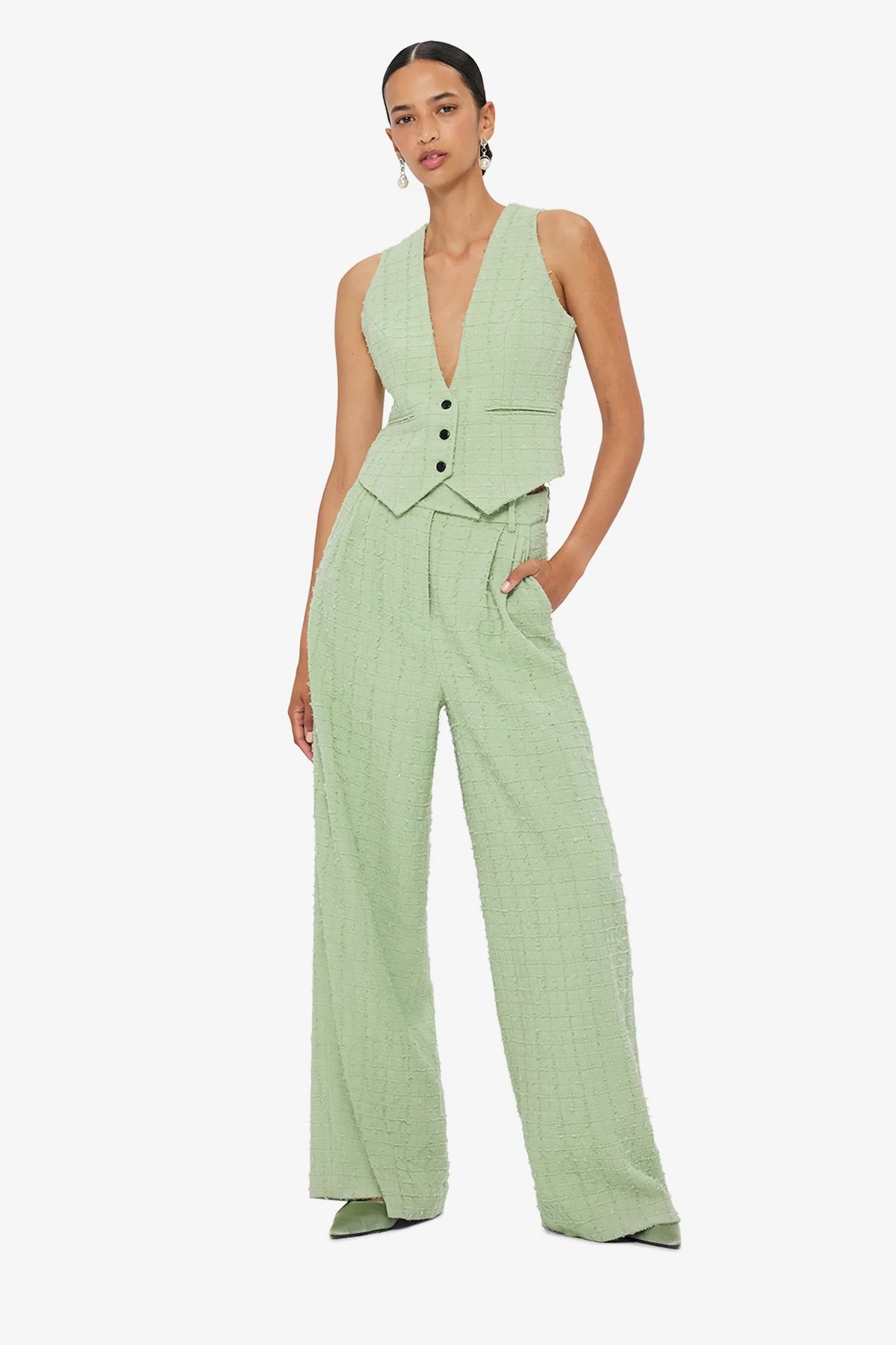 Caledon Green
