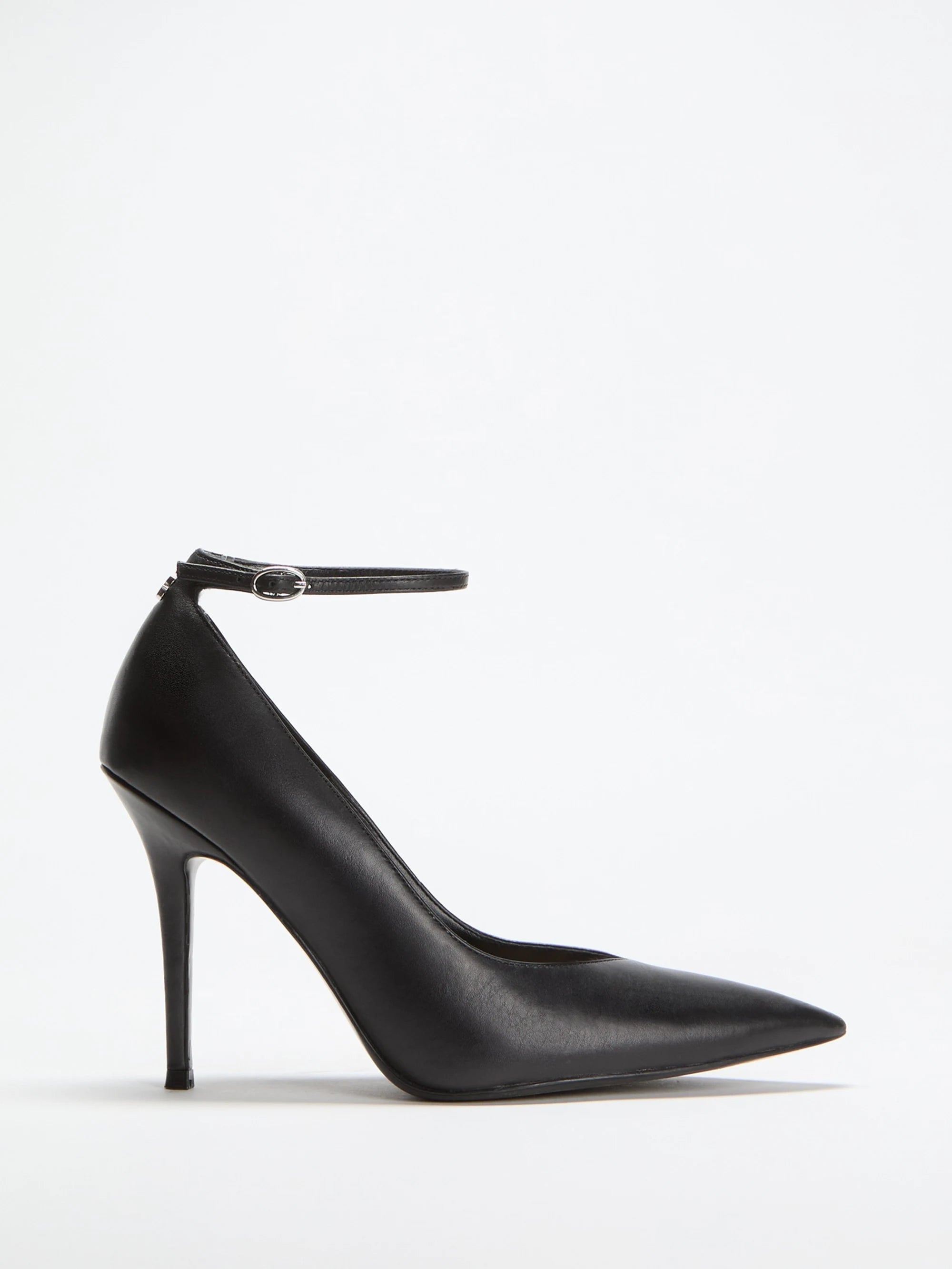 Black 002