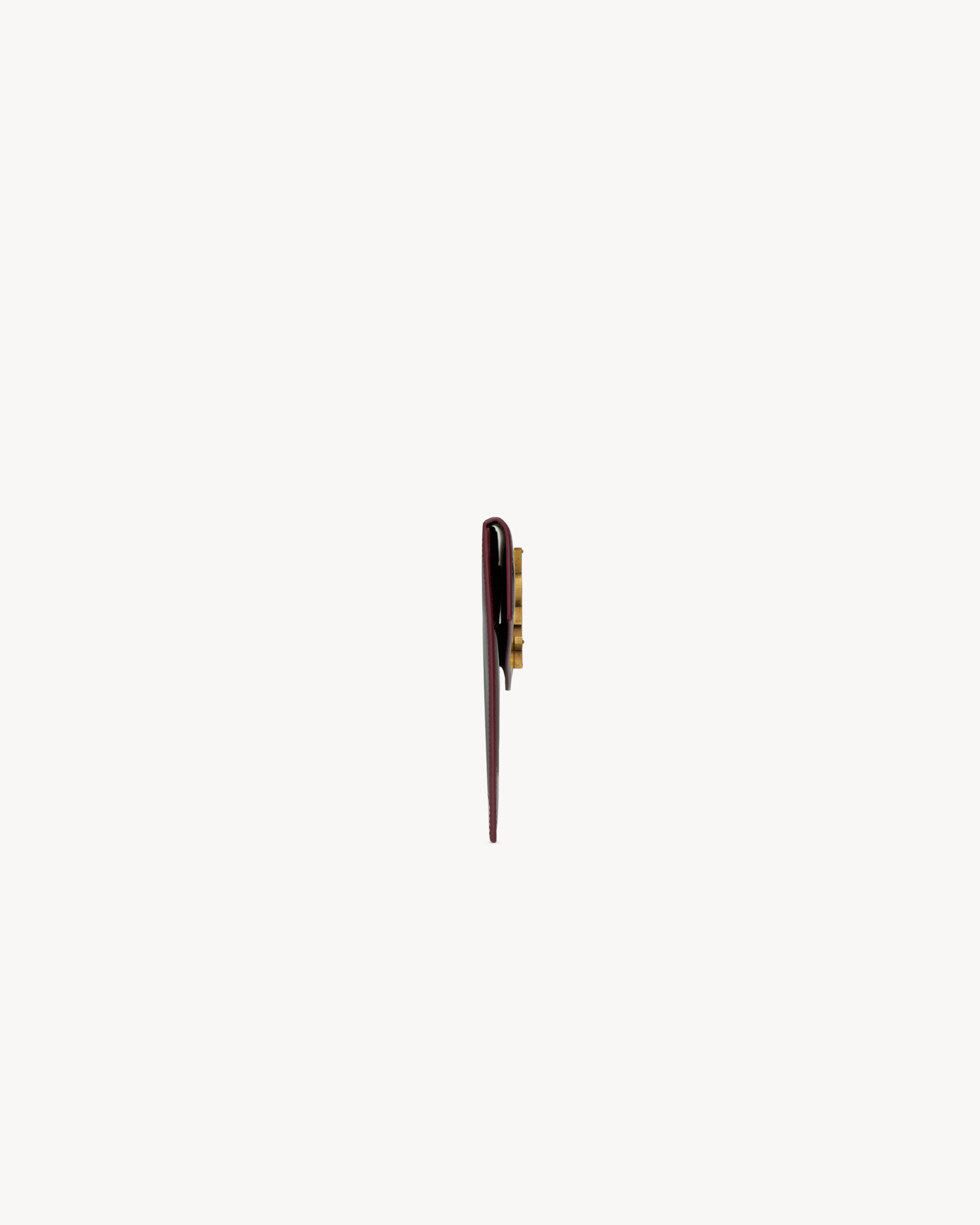Dark Red Wine