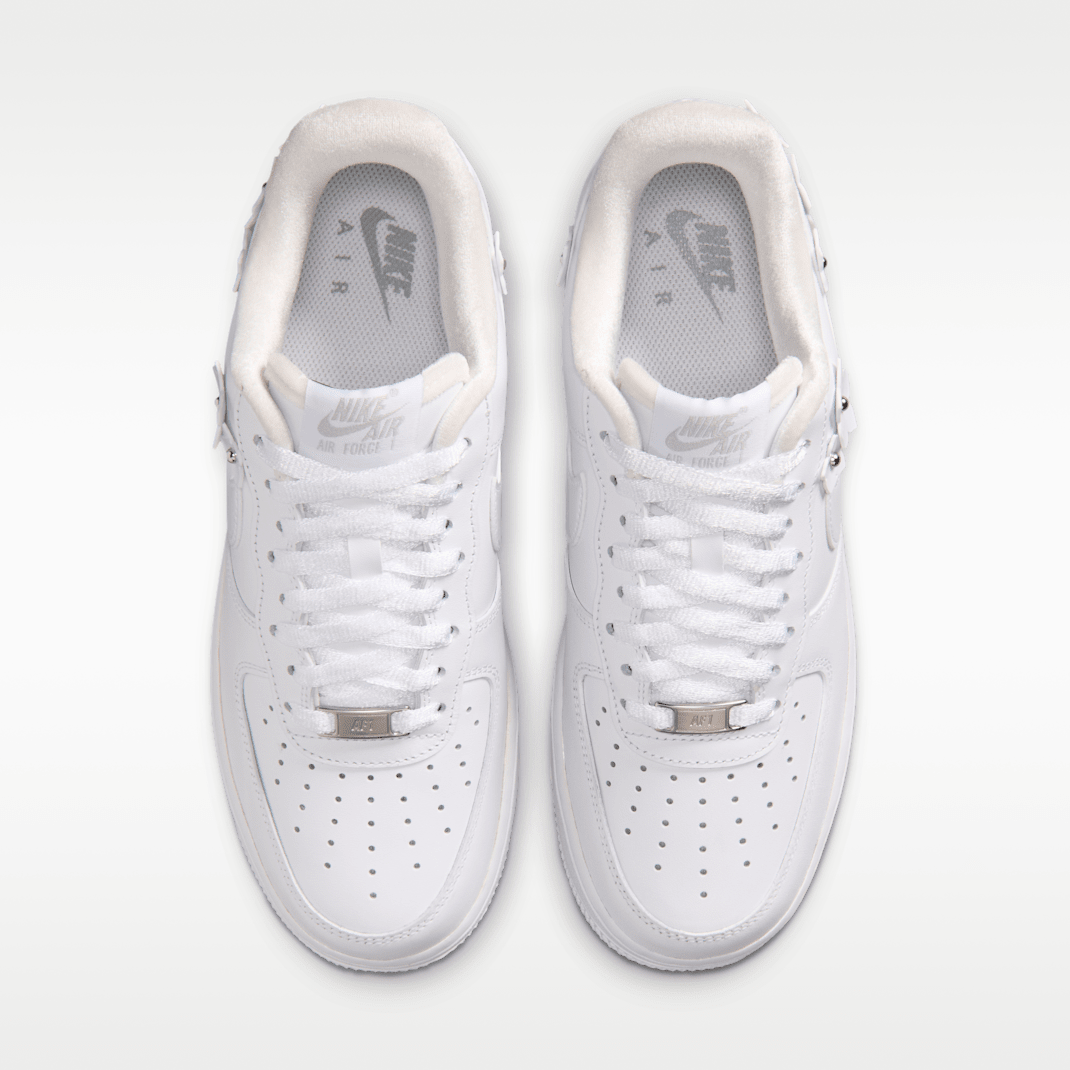 White/Wolf Grey/Metallic Silver/White