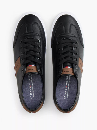 Black/Cognac