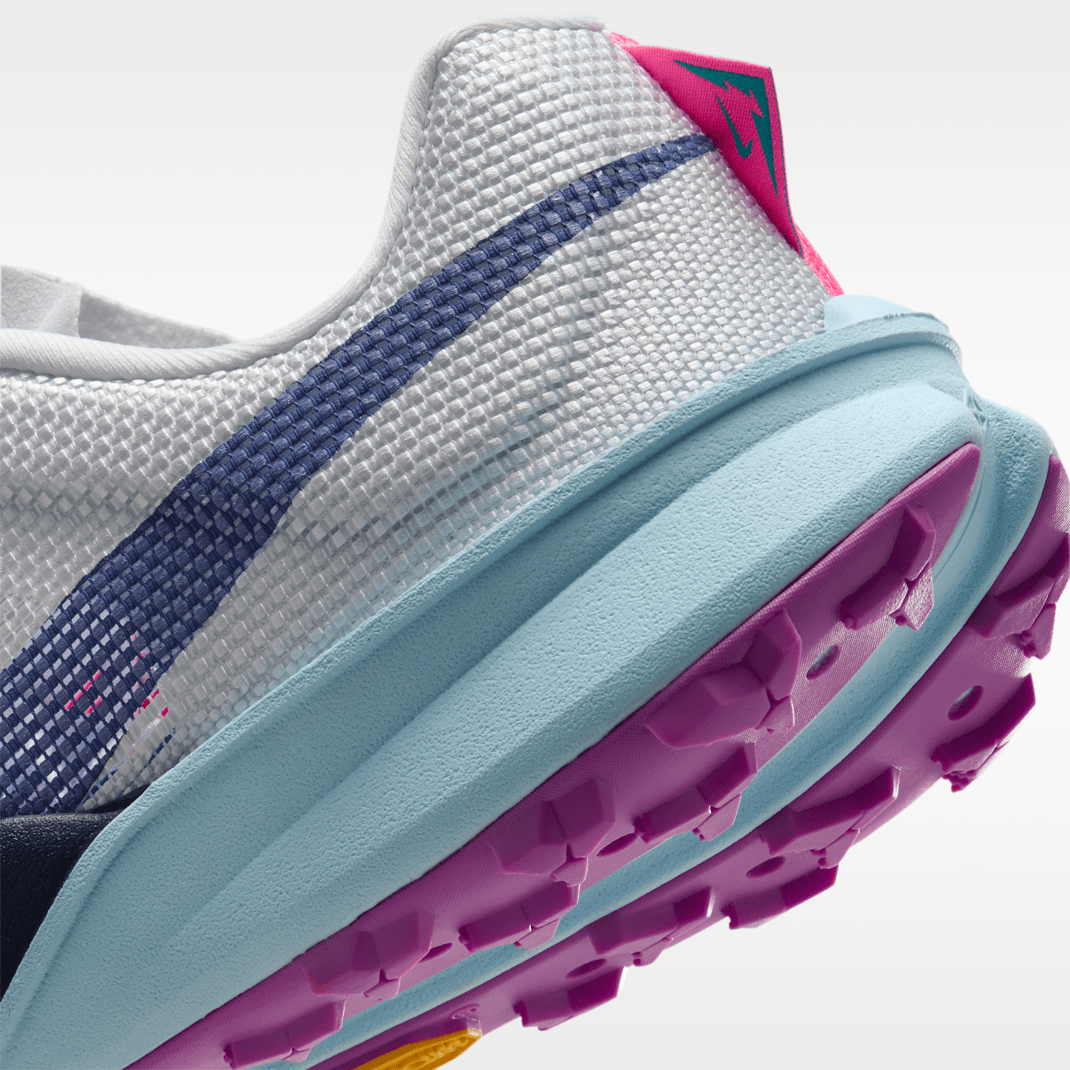 Metallic Platinum/Sapphire/Glacier Blue/Midnight Navy