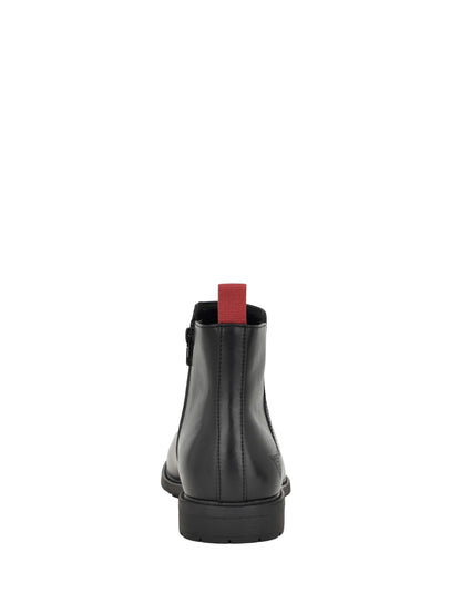 Black 001