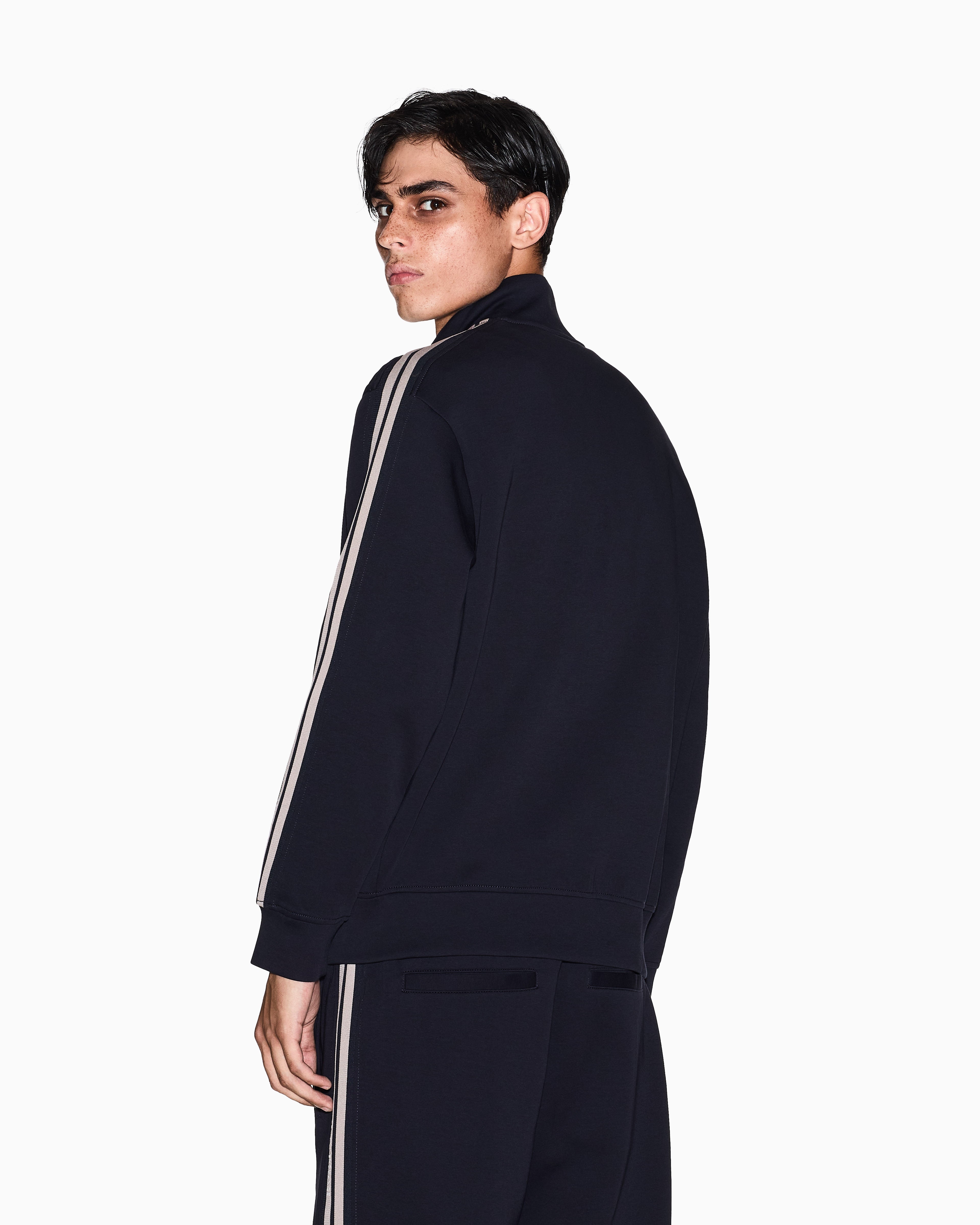 navy_blue