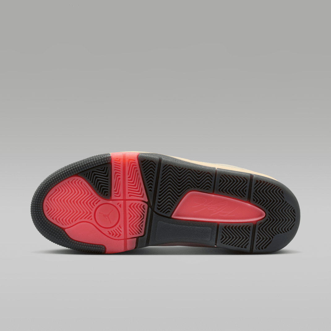 Pale Ivory/Muslin/Anthracite/Infrared 23