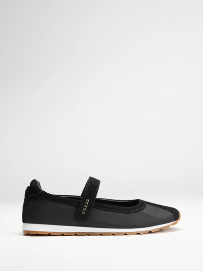 Black 002