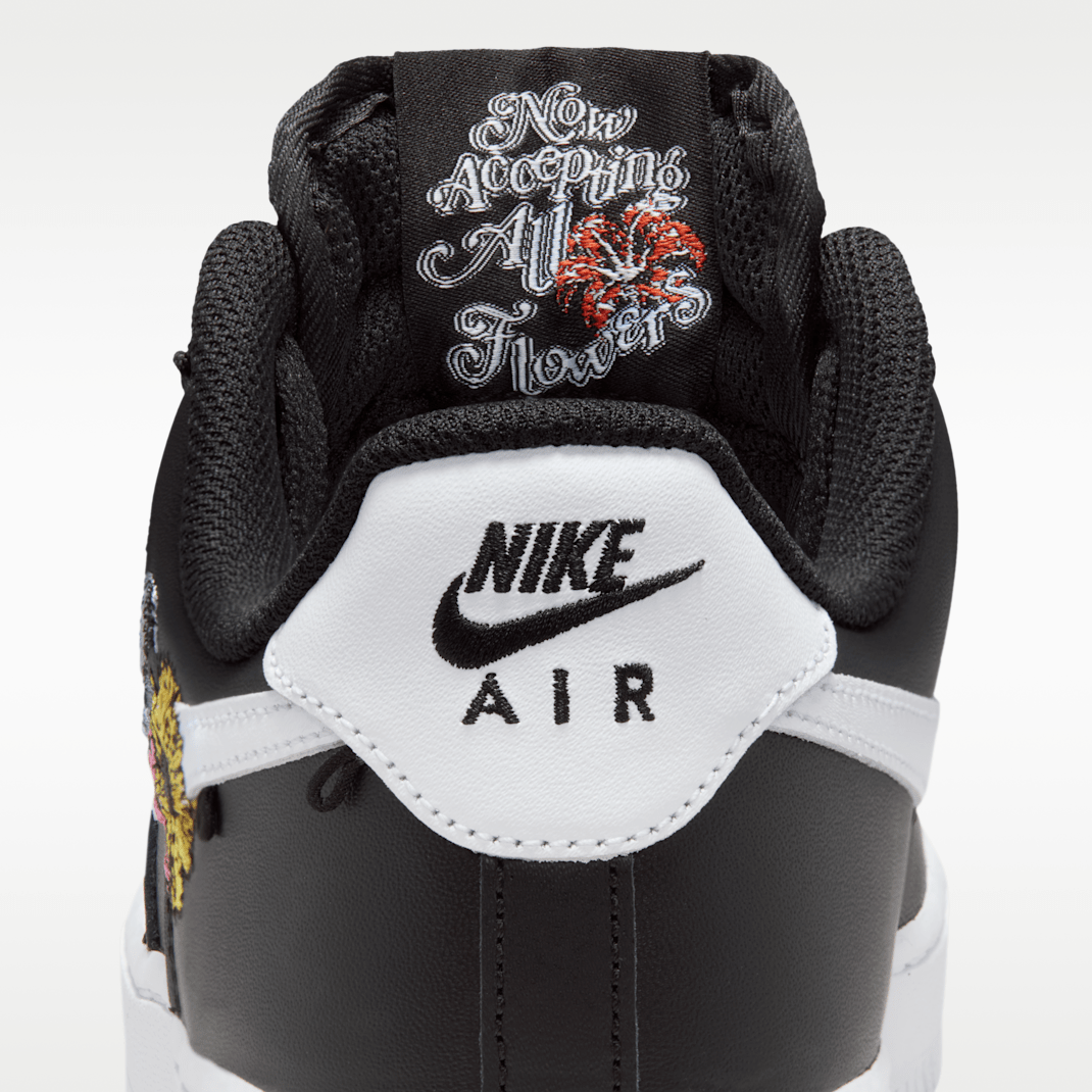 Black/Metallic Gold/White/White