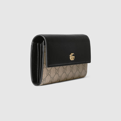 piel beige y negra