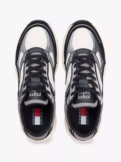 Black / Calico