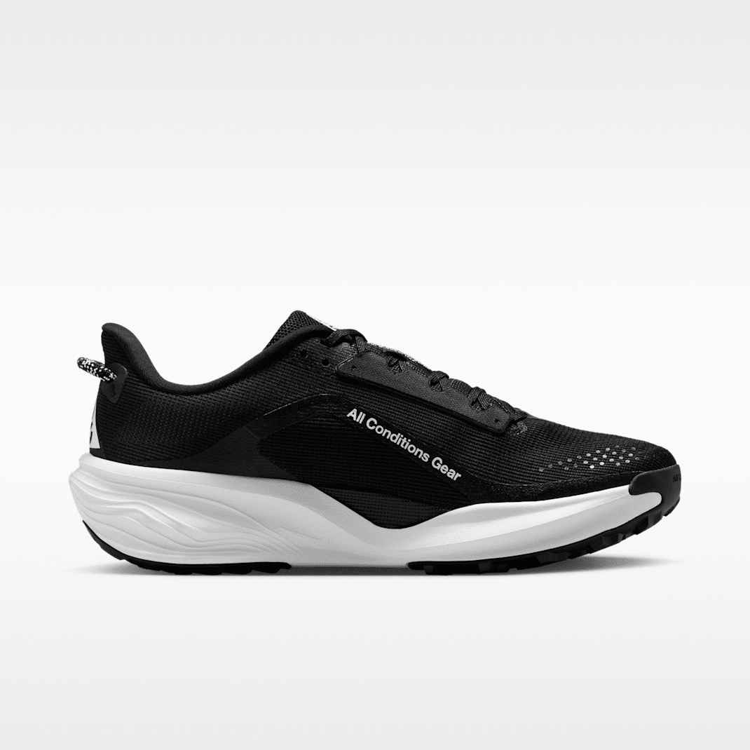 Black/Anthracite/Summit White