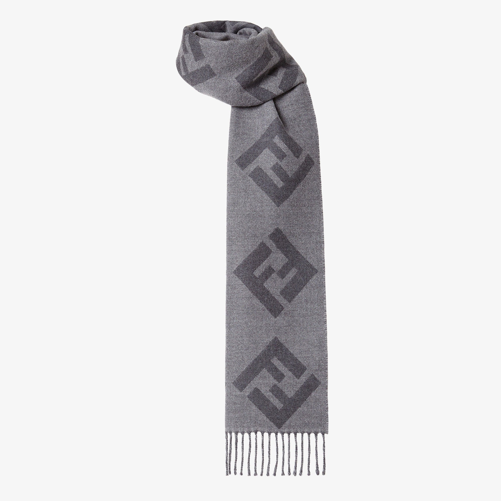 Gris