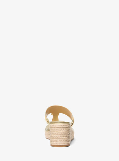 PALE GOLD