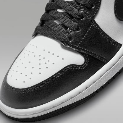 White/White/Black