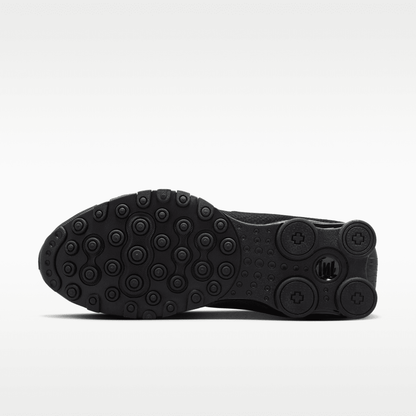 Black/Black/Black 2
