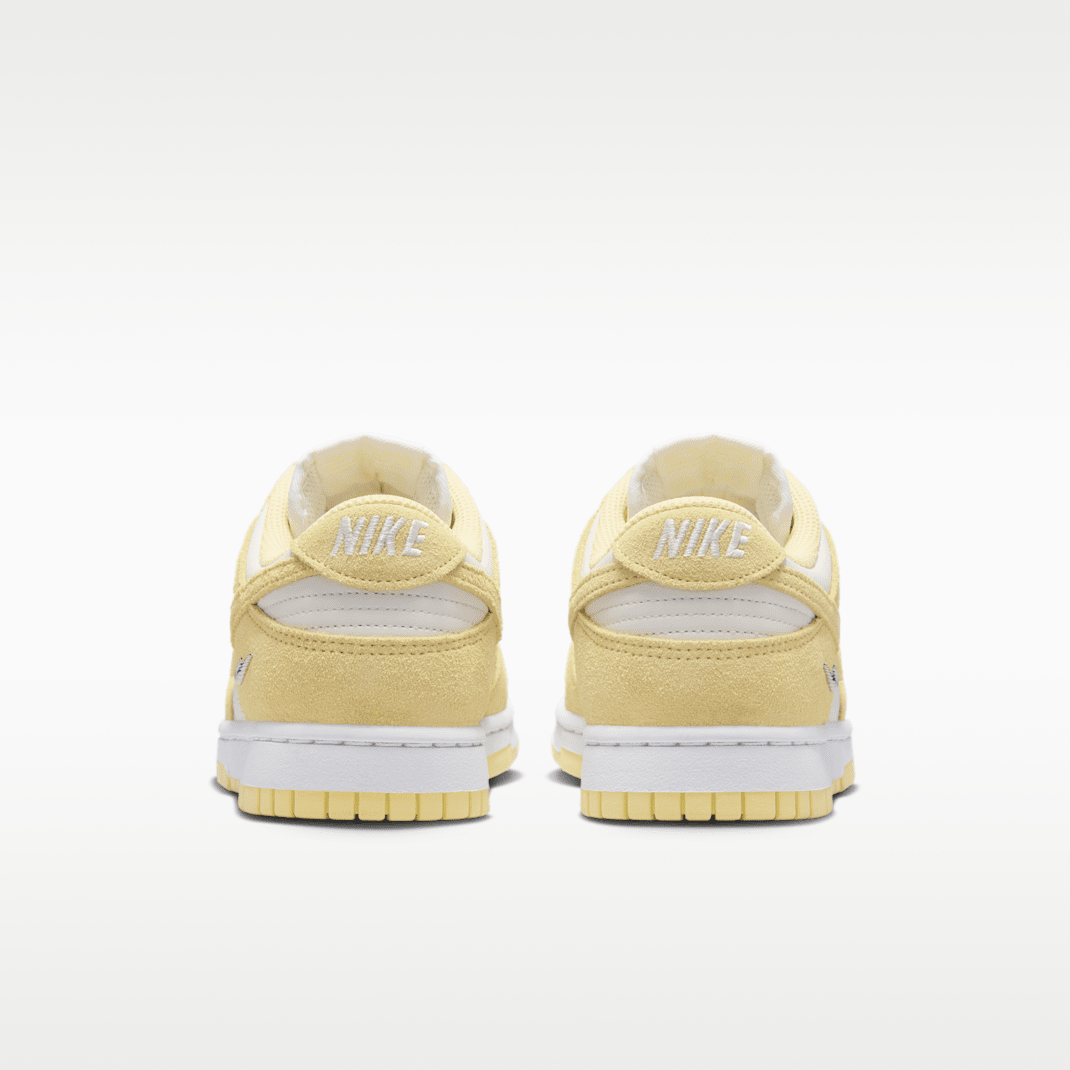 Sail/White/Metallic Silver/Soft Yellow