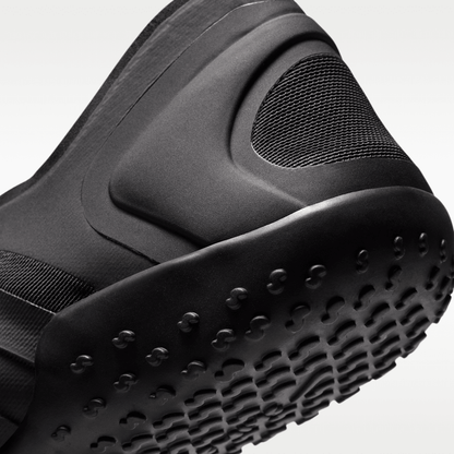 Black/Black/NSKM Dark Smoke