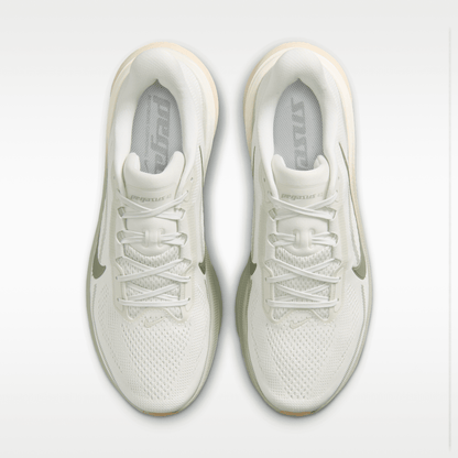 Spruce Aura/Pale Ivory/Sanddrift/Jade Horizon
