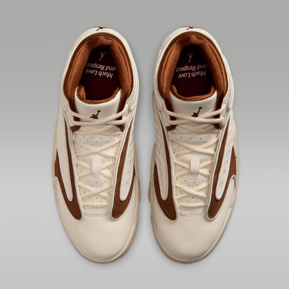 Pale Ivory/Light British Tan/Muslin/Track Red