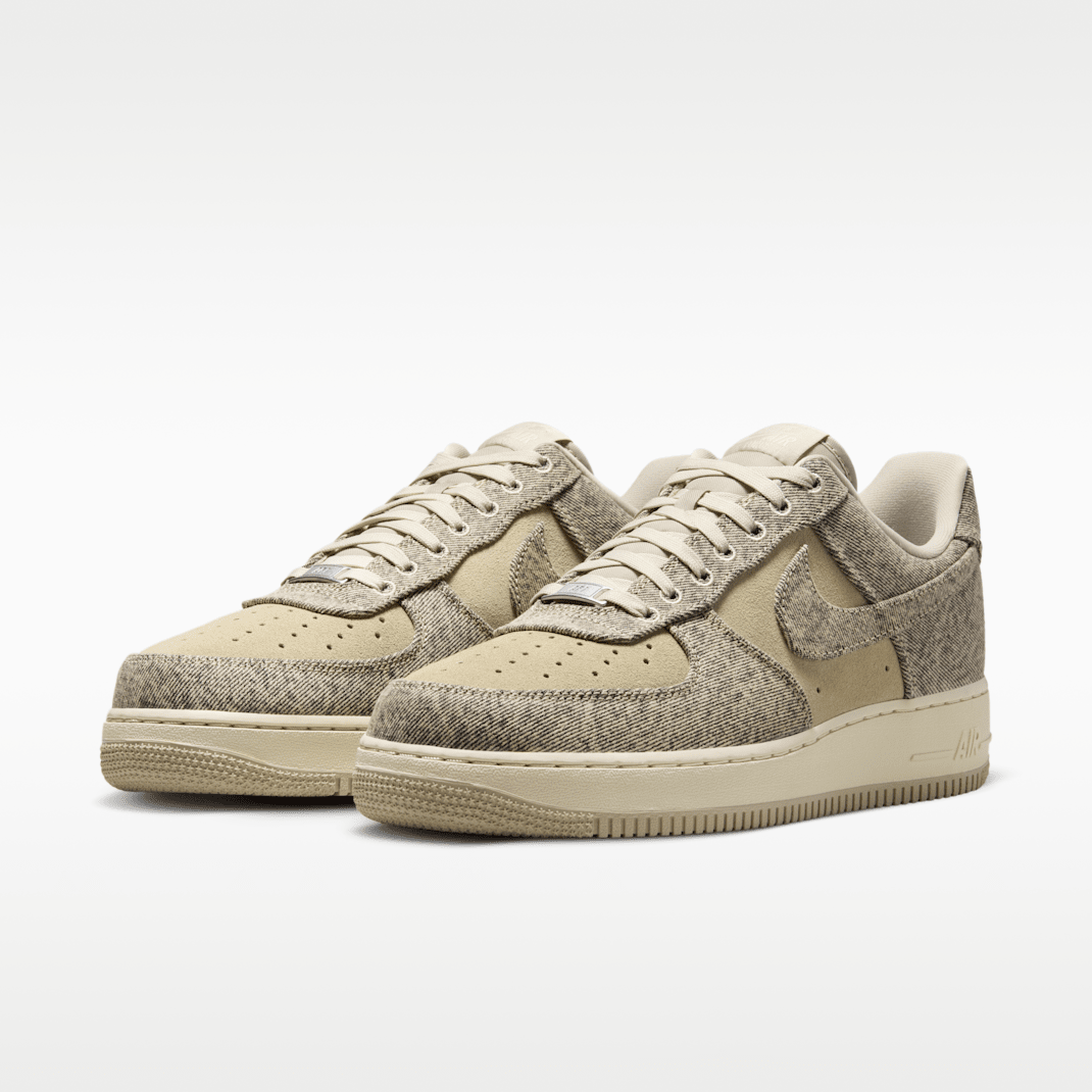 Desert Khaki/Light Khaki/Metallic Silver/Desert Khaki