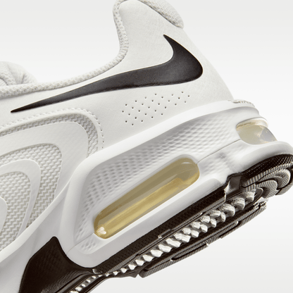 Summit White/Black