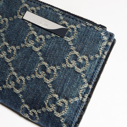 denim azul oscuro con GG